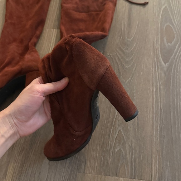 Stuart weitzman stretch suede dark maroon red highland thigh high heeled boots - Picture 2 of 9